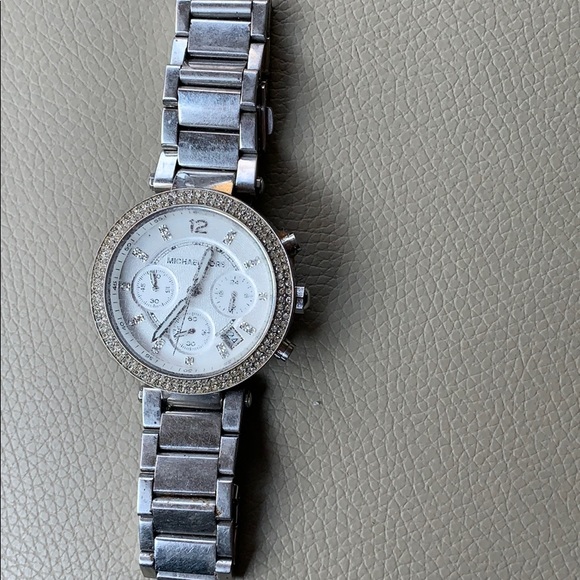 Michael Kors Accessories - Michael Kors watch ladies